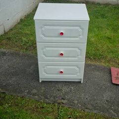 bedside lockers