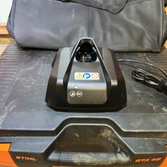 stihl AL1 charger