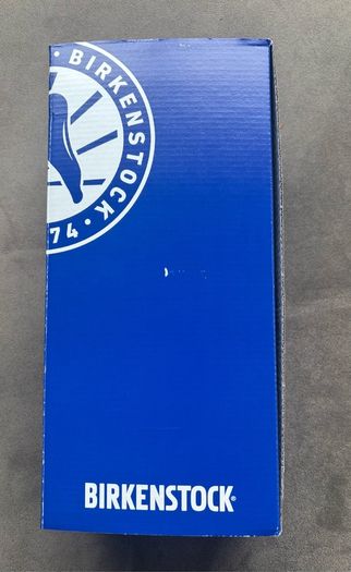Brand new boxed Birkenstock Arizona White Size 5 / 38