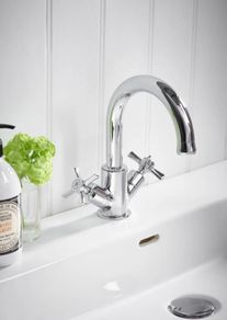 Cheltenham Basin Mono Mixer