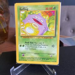 Pokemon Base set Koffing 51/102 Near Mint Condition