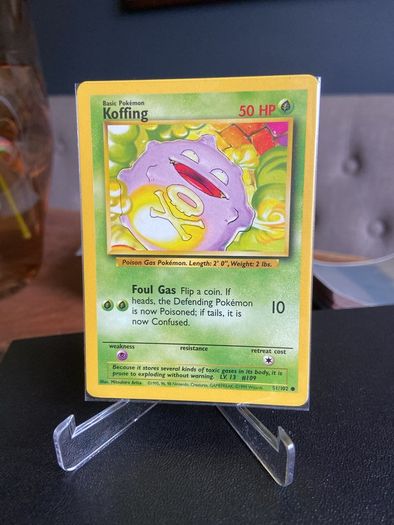 Pokemon Base set Koffing 51/102 Near Mint Condition