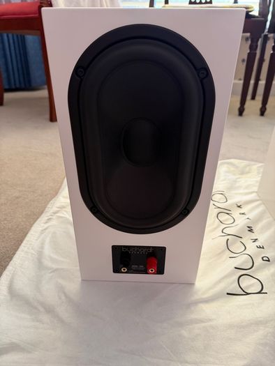 Buchardt Audio P300 Bookshelf Speakers