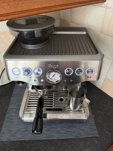 Sage Barista Express Espresso Machine