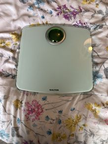 Salter weighing scales