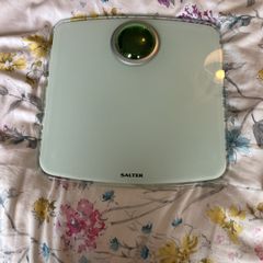 Salter weighing scales
