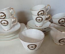 Royal Tara Claddagh Brooch Teaset
