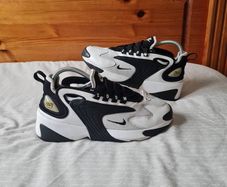 2019 nike zm air Size 5.5 eu 39 black/white In excellent condition
