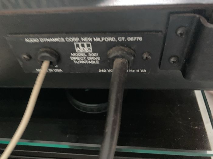 Turntable Audio Dynamic Corp ADC 3001