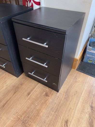 Black Chest of Drawers & Lockers