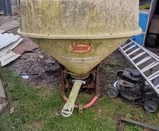 vicon vari-spreader 600s