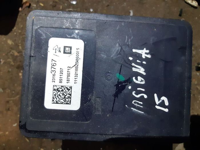 2016 Vauxhall Insignia  Abs Pump 23321781 8511207