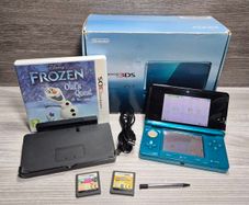 Boxed Nintendo 3DS Aqua Blue Console With USB Charger 3 DS Games