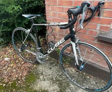CUBE Peloton road bike