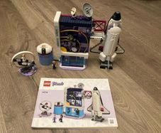 41713 Lego Friends Olivias Space Academy