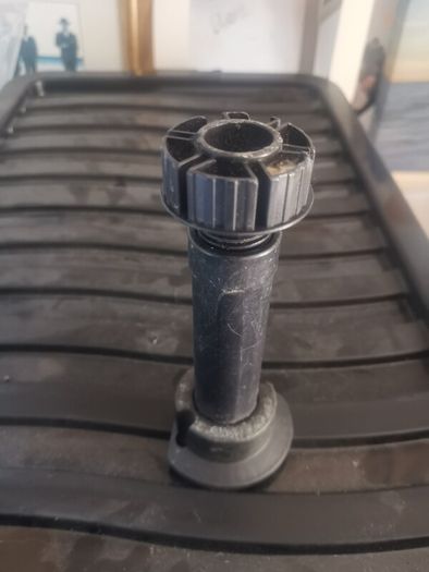 Single kitchen press holder / support