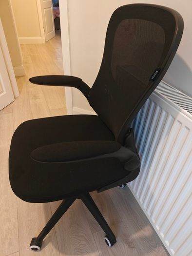 Hbada Office Chair Ergonomic Desk Breathable Mesh tilt function flip-up armrest