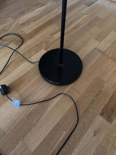 floor lamp