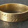 Old Irish ring- band  18k 750 Image 3