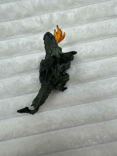 1999 Papo Fire Breathing Dragon Figure Medieval Fantasy Toy Vintage approx. 3.5'' Used Please look at the pictures
