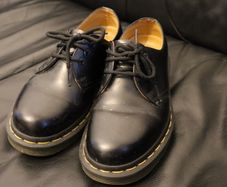 Dr Martens AW5021 1451 (EU size 36)