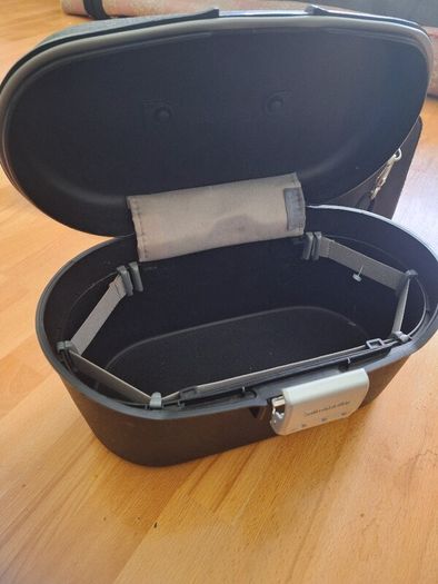 OFFER ACCEPTED .. Vanity Case from Samsonite .. Price Drop