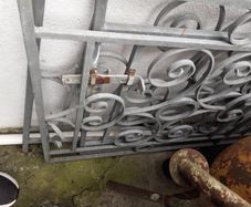 Solid galvanised gates driveway and pedestrian gate'n