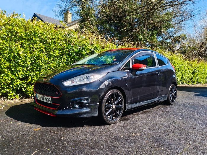 Ford Fiesta 1.0 Zetec S Black Edition 140HP