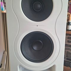Kali Audio IN-5 3-Way Studio Monitors (Pair, White) + Stands