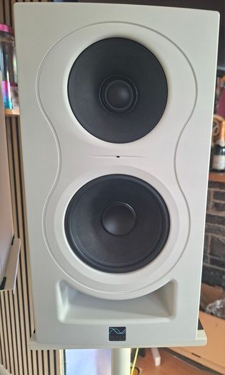 Kali Audio IN-5 3-Way Studio Monitors (Pair, White) + Stands