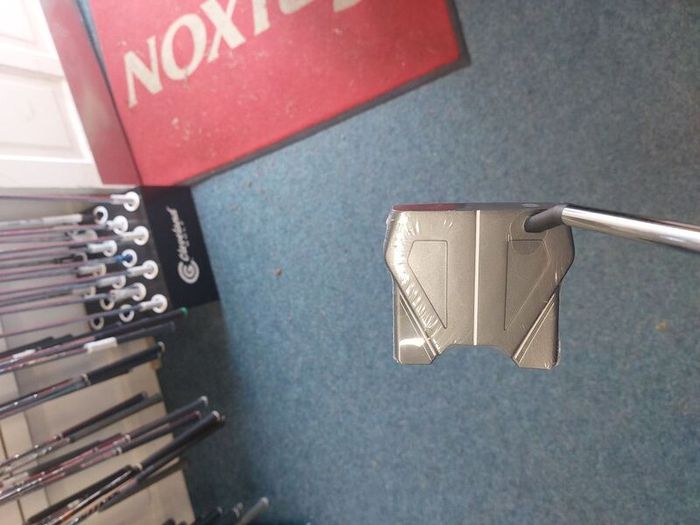 Odyssey DFX #10 mallet putter