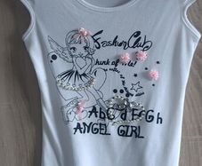 T shirt with accessories fits 6-8-10