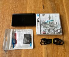 Nintendo DS lite + Final Fantasy III + Battery + Cable