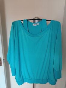 BPC blue long line sweatshirt 2 in 1 size UK24/26 EU52/54 Perfect condition Postage included