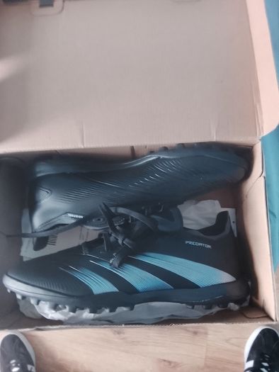 Adidas predators hybridfeel