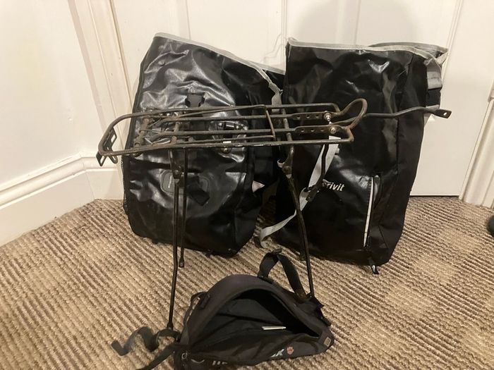 pannier rack , pannier rack bags, triangle bag