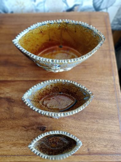 Vintage Ceramic Art Pottery Nest of Bowls x 3