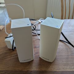 2 x Linksys Velop WHW03 Tri-band whole home mesh wifi system
