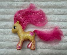 My Little Pony G3 Summer Bloom 2006 Crystal Princess Pretty Patterns Pony Vintage Used Please see pictures