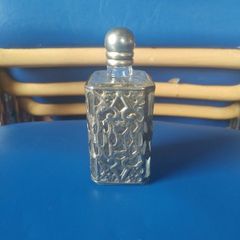 Scent bottle