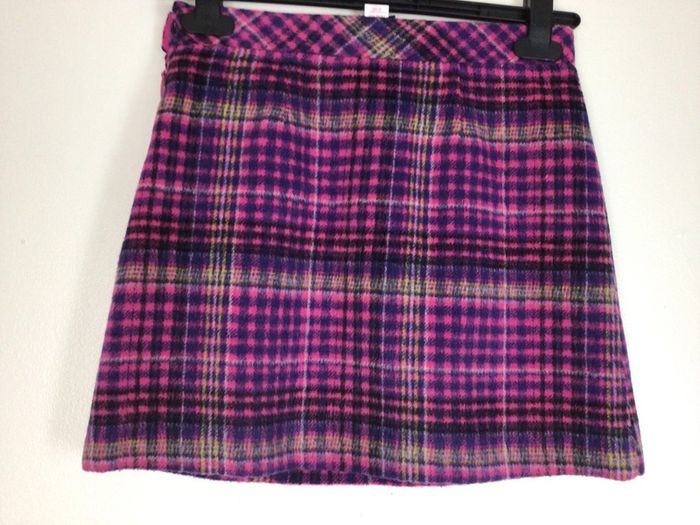 Dunnes Girls Pink Check autumn winter Skirt Bnwts age 10/11 years