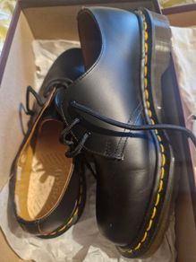 Dr. Martens Air Wair 40