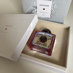 Amouage portrayal women