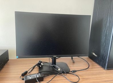 24" Monitor