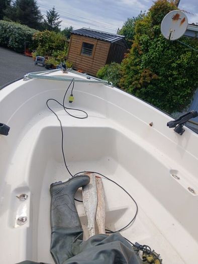 Shetland gh 14 & 2 outboards