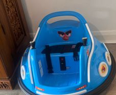 Bumper car ride on
