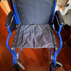 Home care medical wheelchair