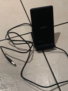 Anker PowerWave Stand 10W Fast Qi Wireless Charging Stand (Black)