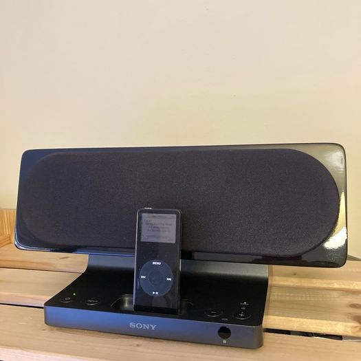 iPod nano apple and Sony speaker