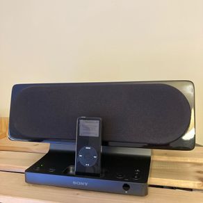 iPod nano apple and Sony speaker
